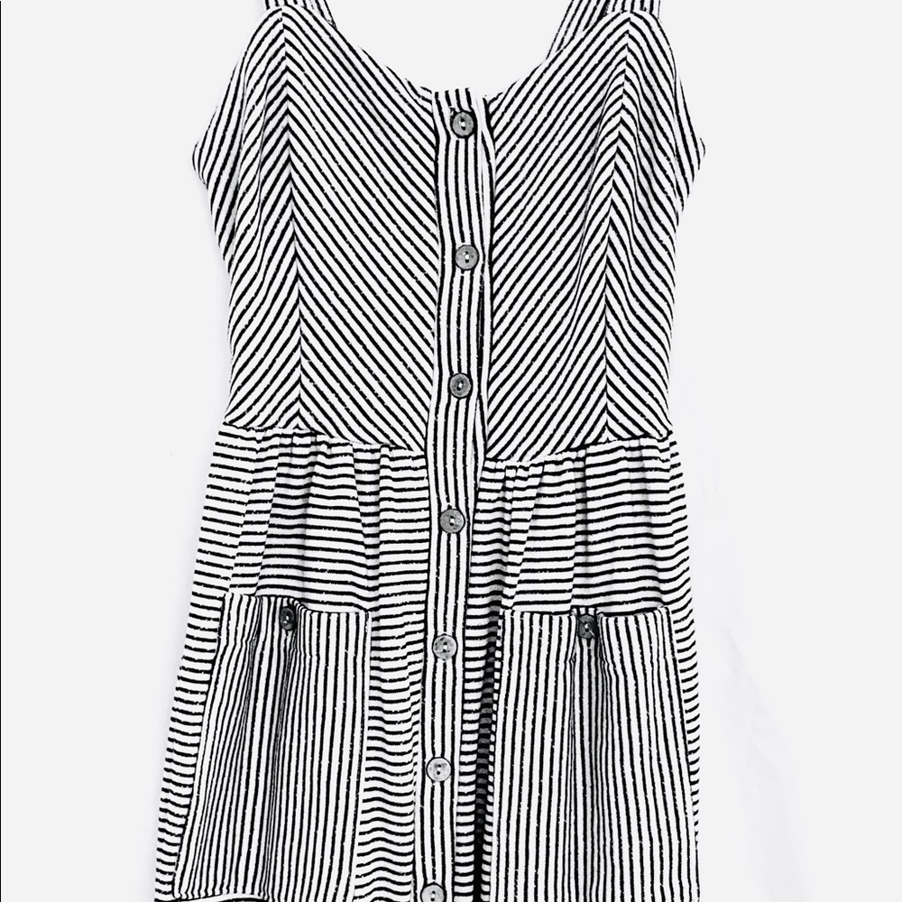 Hailey&Co Striped Black White Button Dress - Picture 3 of 10
